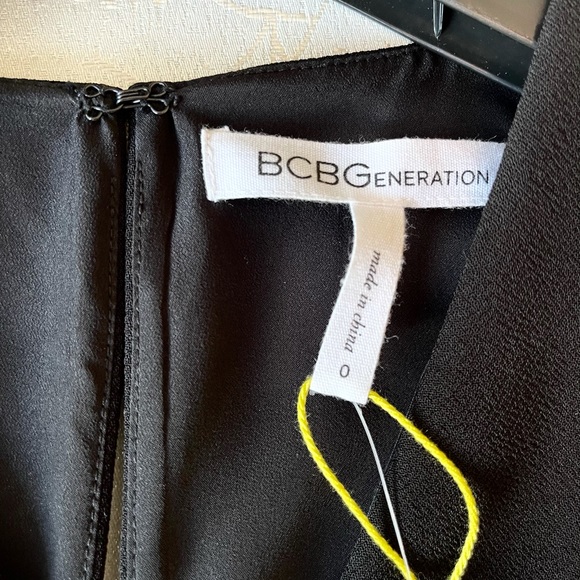 BCBGeneration Vest Jumpsuit Black, Size 0, New - Picture 7 of 8